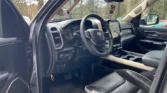 RAM 1500 auto używane Toruń kokpit