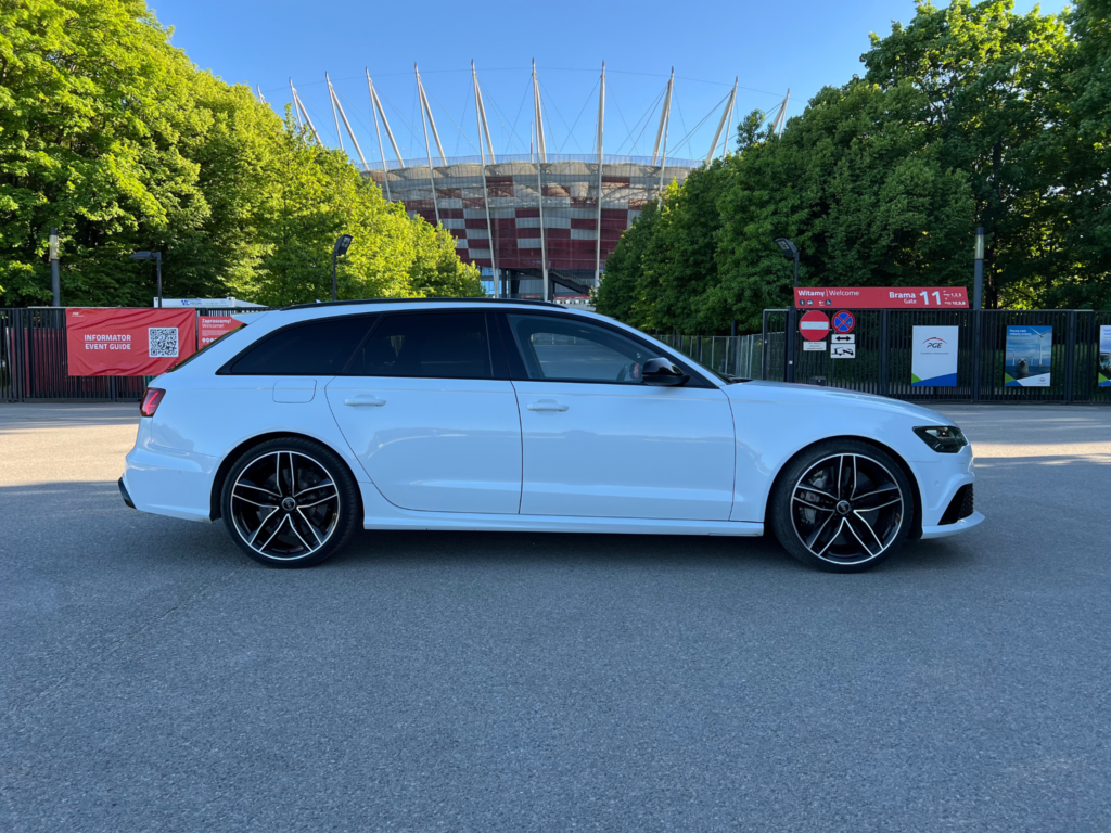 Audi RS6 Performance 4.0 TFSI Quattro Tiptronic