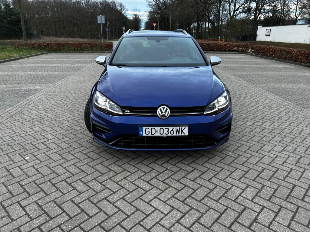 Volkswagen Golf VII 2.0 TSI BMT 4Mot R DSG