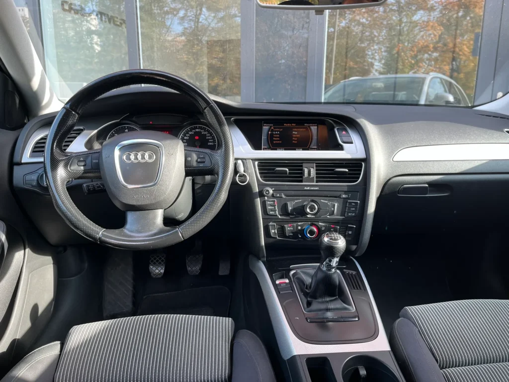 Audi A4 Avant 2.0 TDI DPF Ambiente