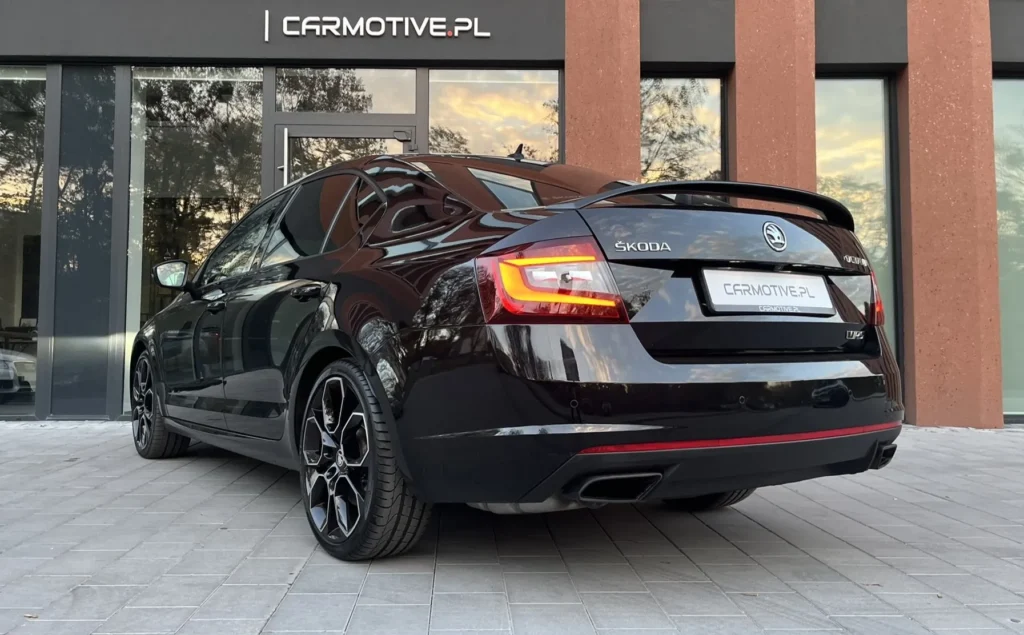 Skoda Octavia 2.0 TSI RS 245