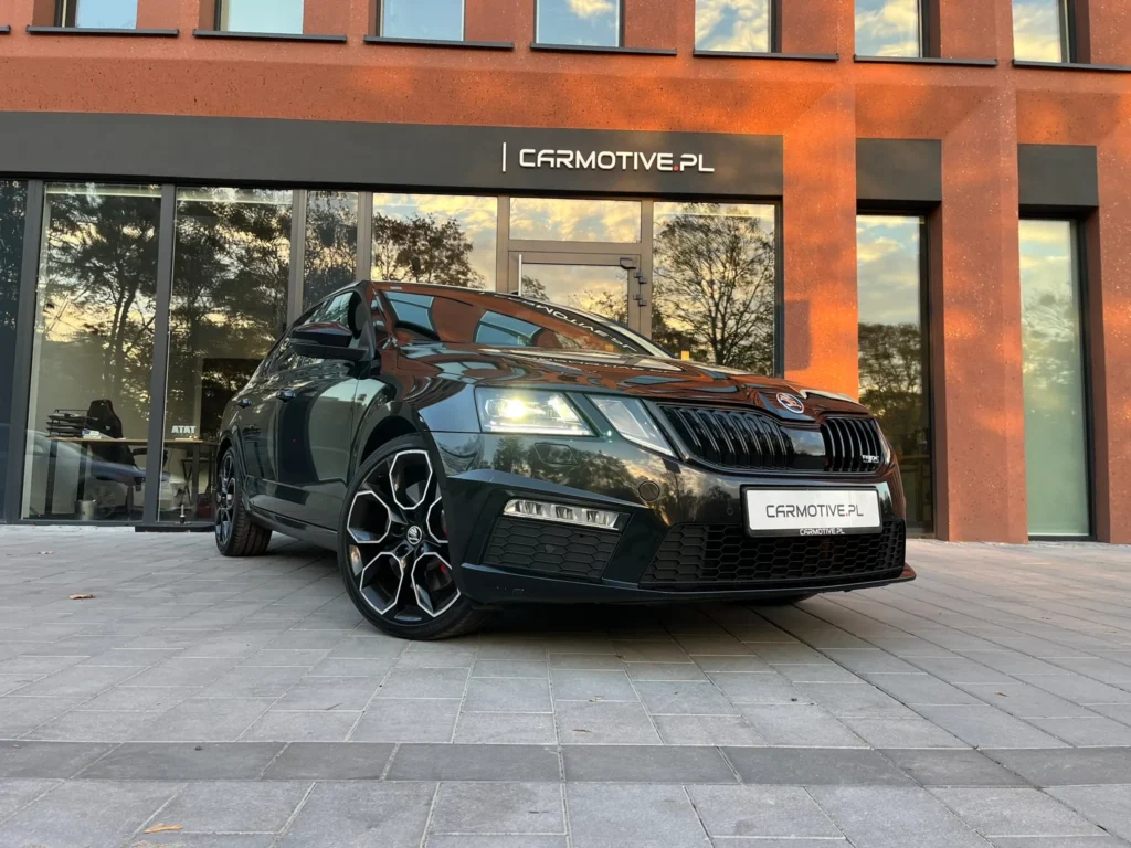 Skoda Octavia 2.0 TSI RS 245