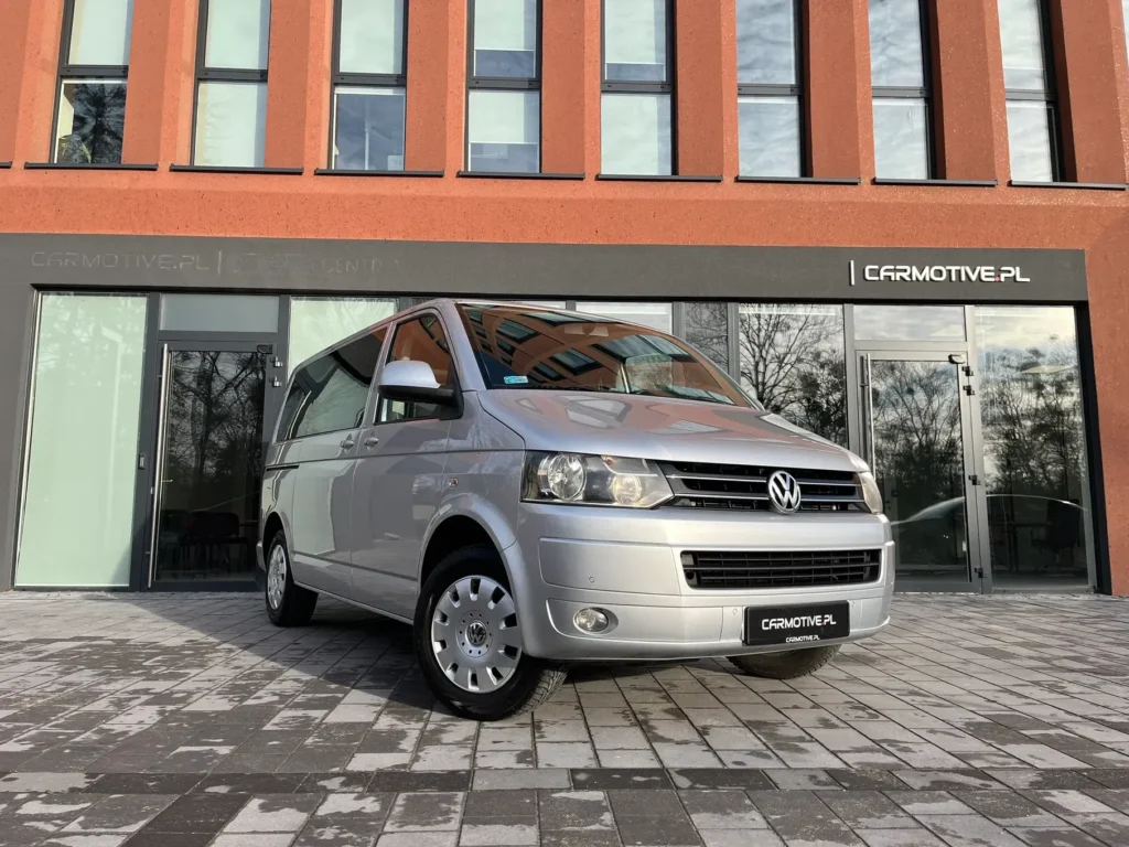 Volkswagen Transporter T5 TDI L2H1